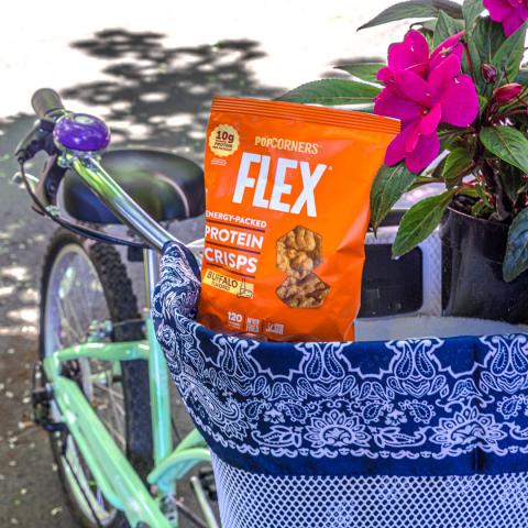 Summer hack - always opt for bikes with baskets. 

I mean, where else would you put your FLEX Buffalo protein crisps? ‍♀️

#BikeRide #SummerTime #OutdoorSnacking #ProteinSnacks